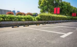 How Parking Lot Paving Services Make Your Parking Area More Durable and Weather Resistant