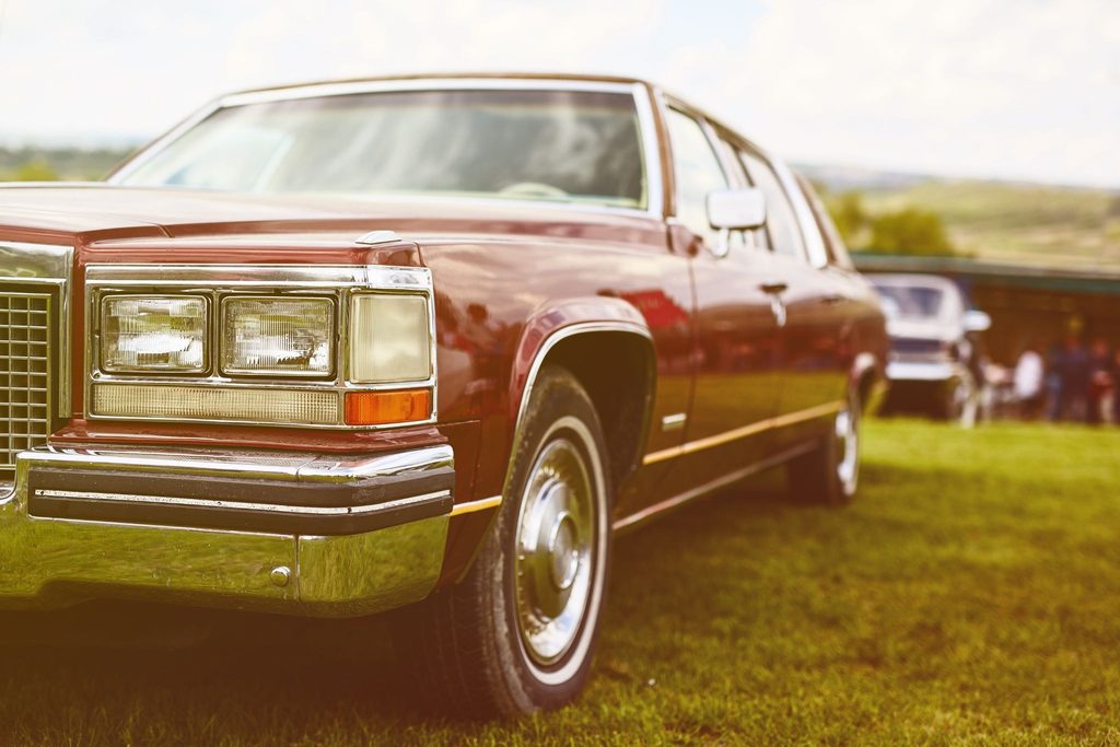 Simple Ways to Keep an Older Car Running Well
